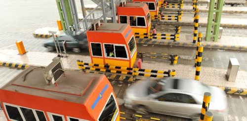 高速公路擬將長(zhǎng)期收費(fèi) 只要高速在建收費(fèi)就不停